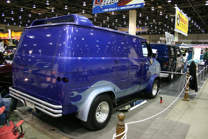 Illustration for article titled 2009 Detroit Autorama: Vannin' Is Back!